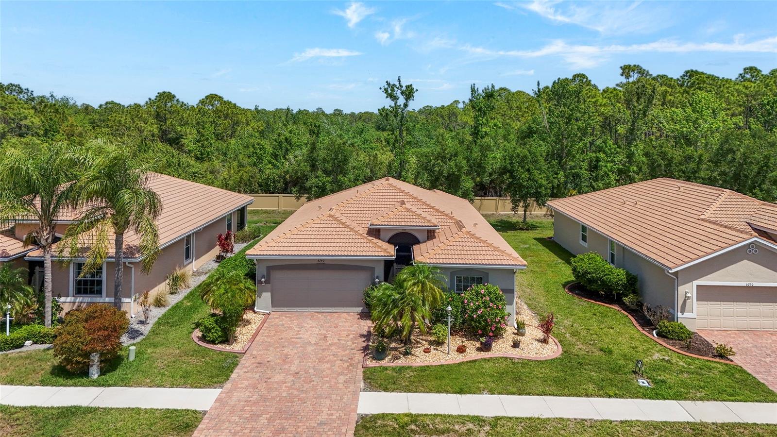 TALON BAY - Residential