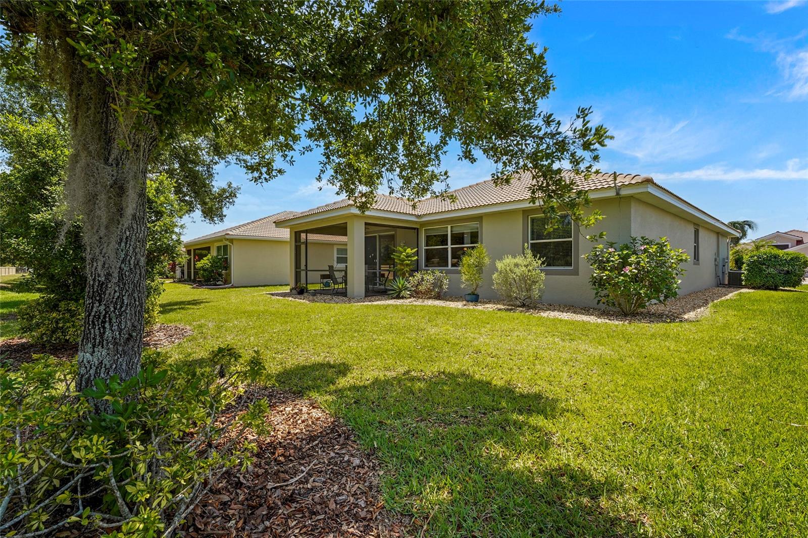 TALON BAY - Residential