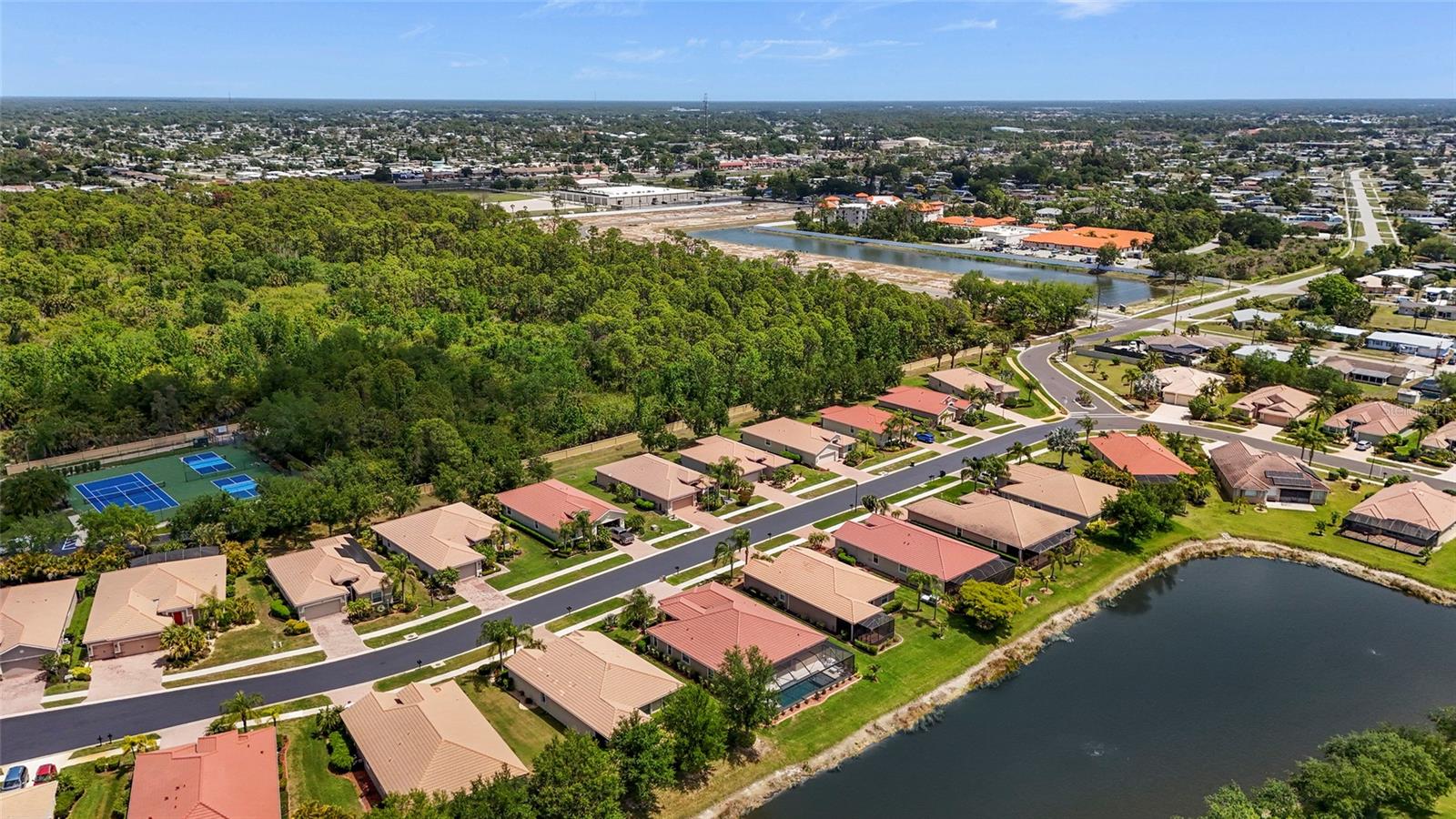 TALON BAY - Residential