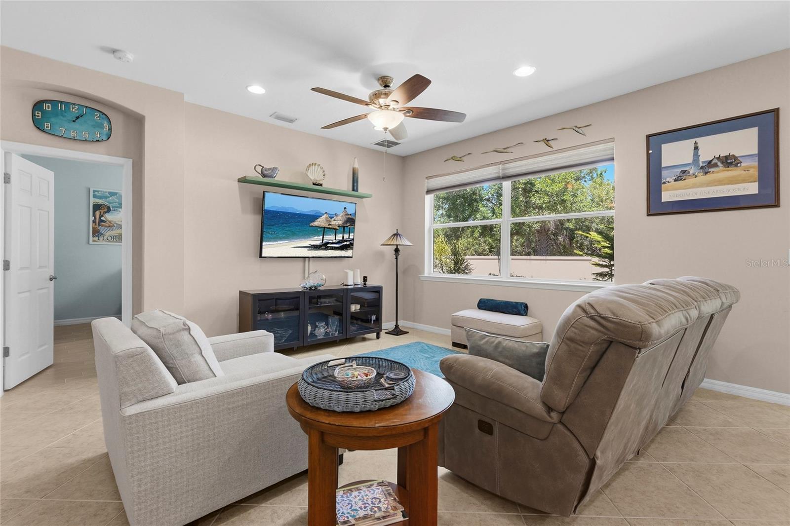 TALON BAY - Residential