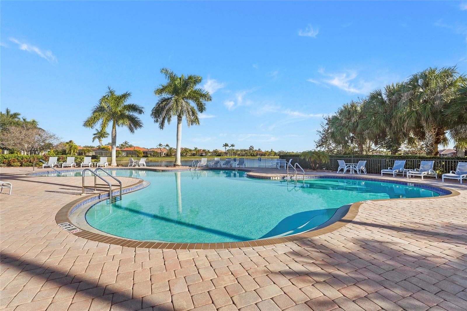 TALON BAY - Residential