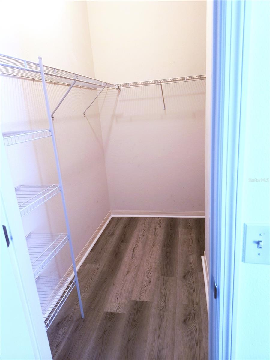 VILLAGES OF SUMTER APALACHEE VILLAS - Residential Lease