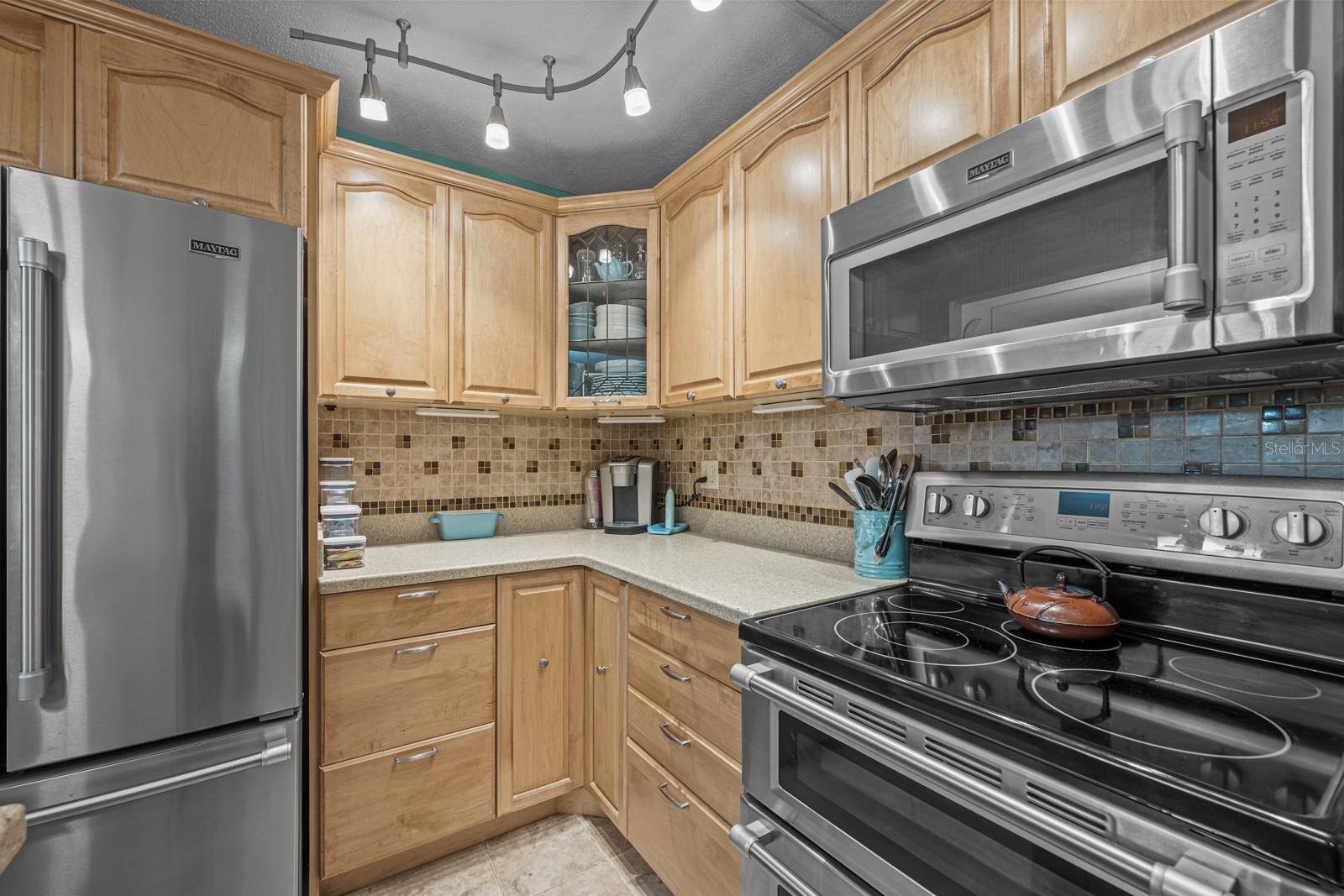 CONQUISTADOR CONDO - Residential