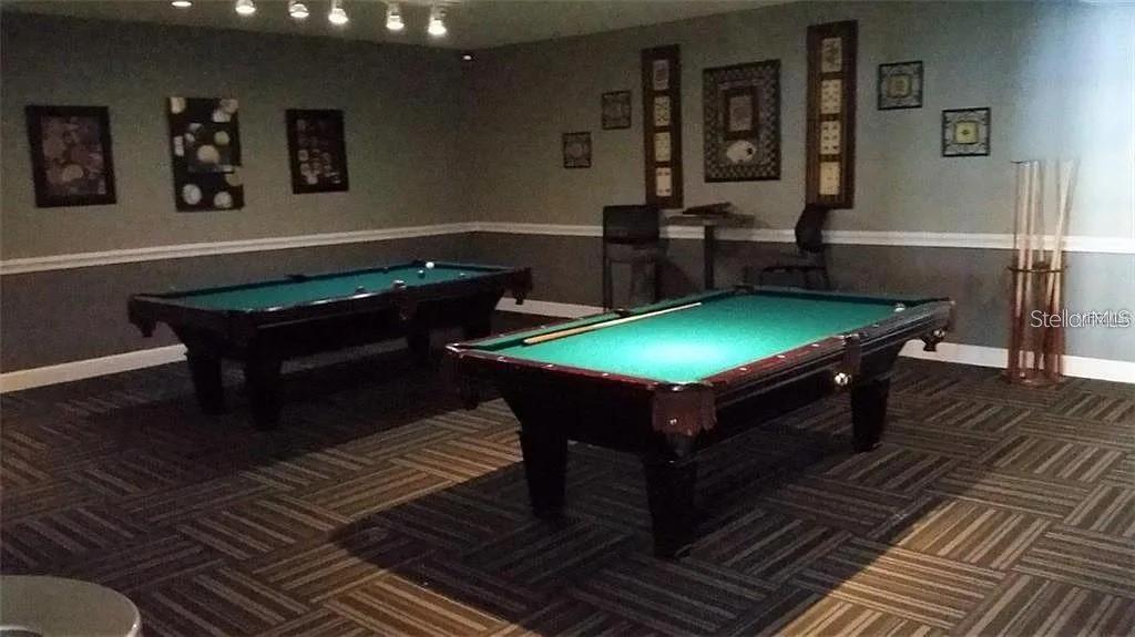 SARASOTA PALMS - Residential Lease