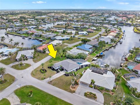 A home in PUNTA GORDA