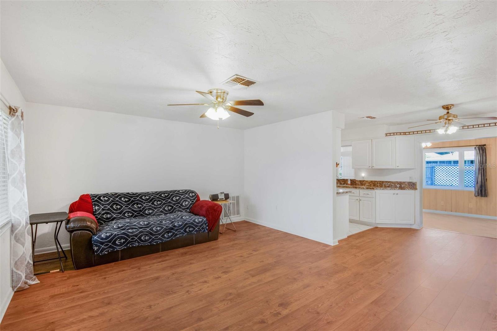 BEVERLY HILLS UNIT 06 SEC 03B - Residential