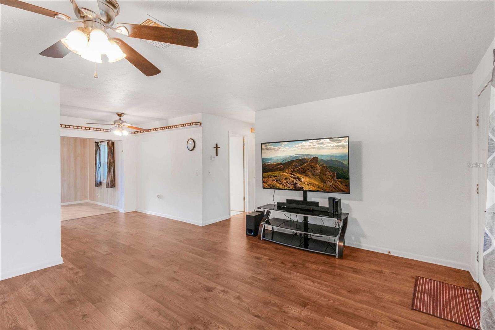 BEVERLY HILLS UNIT 06 SEC 03B - Residential