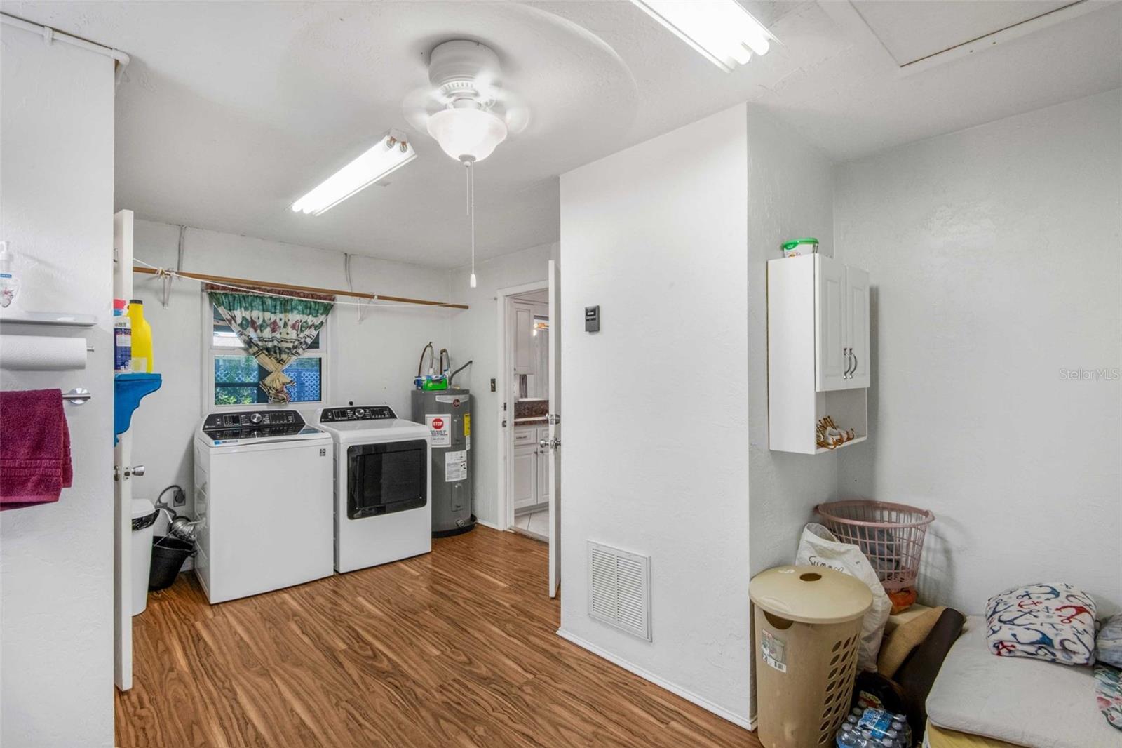 BEVERLY HILLS UNIT 06 SEC 03B - Residential