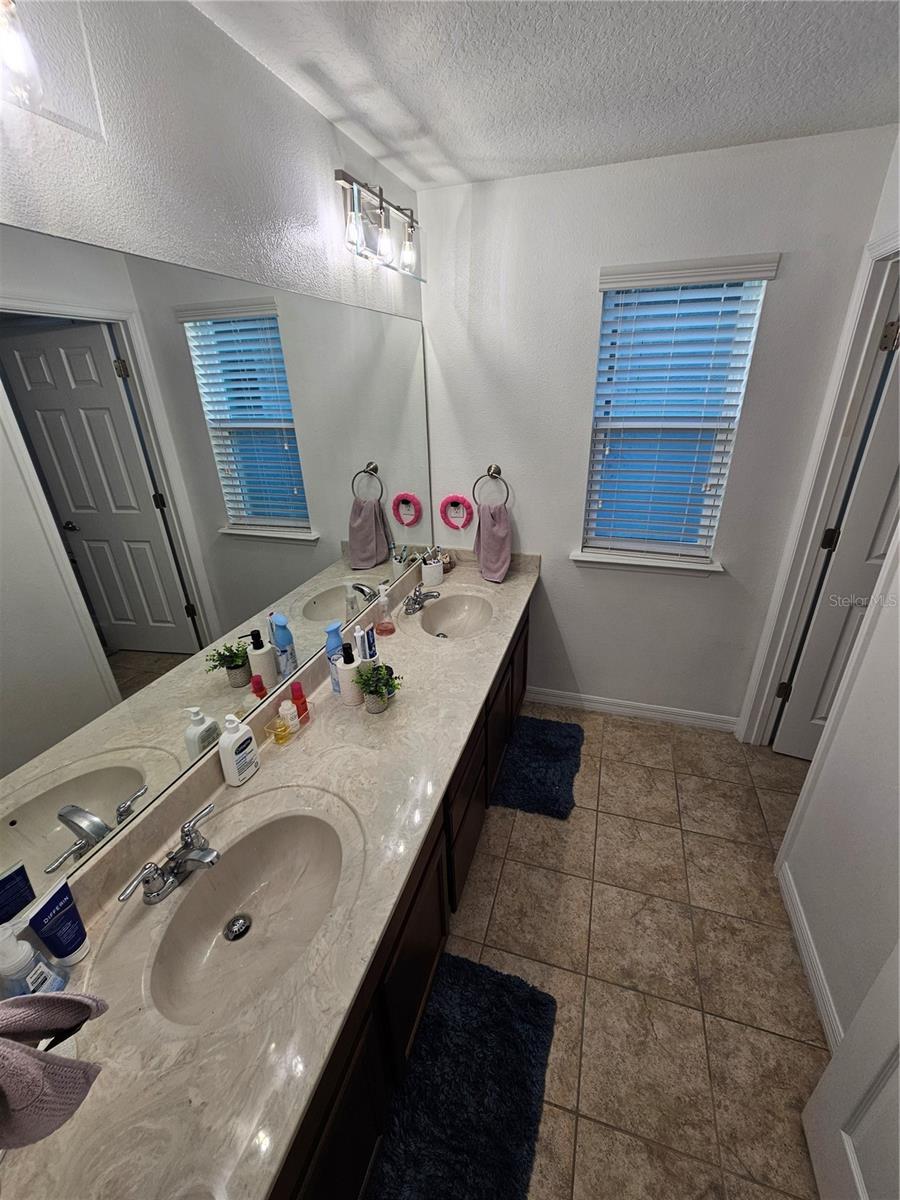 WINDERMERE LNDGS PH 02 - Residential