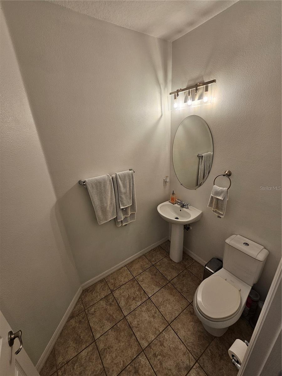 WINDERMERE LNDGS PH 02 - Residential