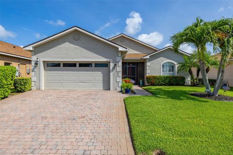 Photo of 4056 Ashton Club Drive, Lake Wales, FL 33859 (MLS # S5129465) Photo of 4056 Ashton Club Drive, Lake Wales, FL 33859 (MLS # S5129465)
