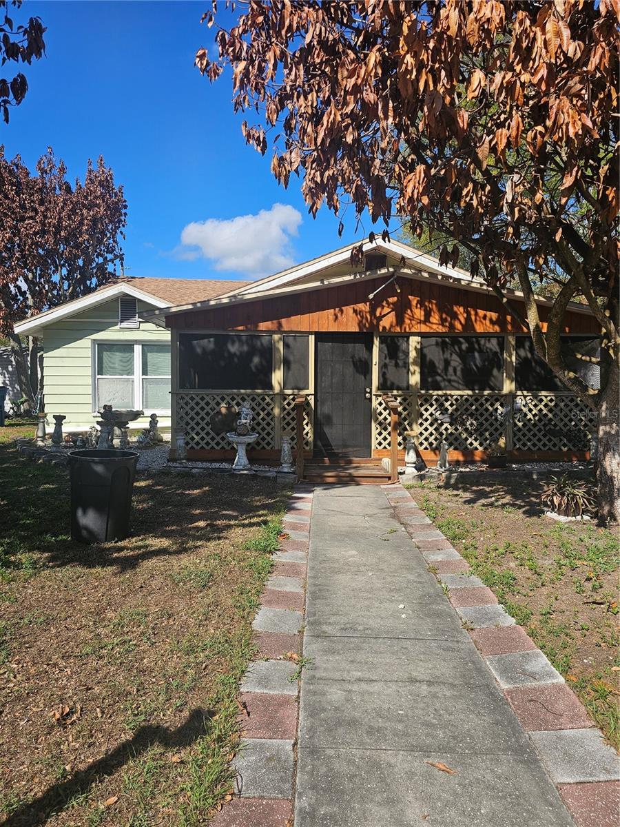 ALTA VISTA - Residential