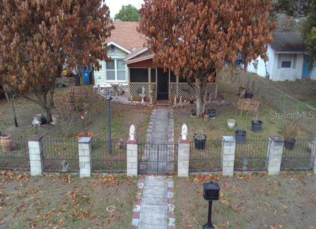 Photo of 515 N 3rd Street, Lake Wales, FL 33853 (MLS # O6388902)