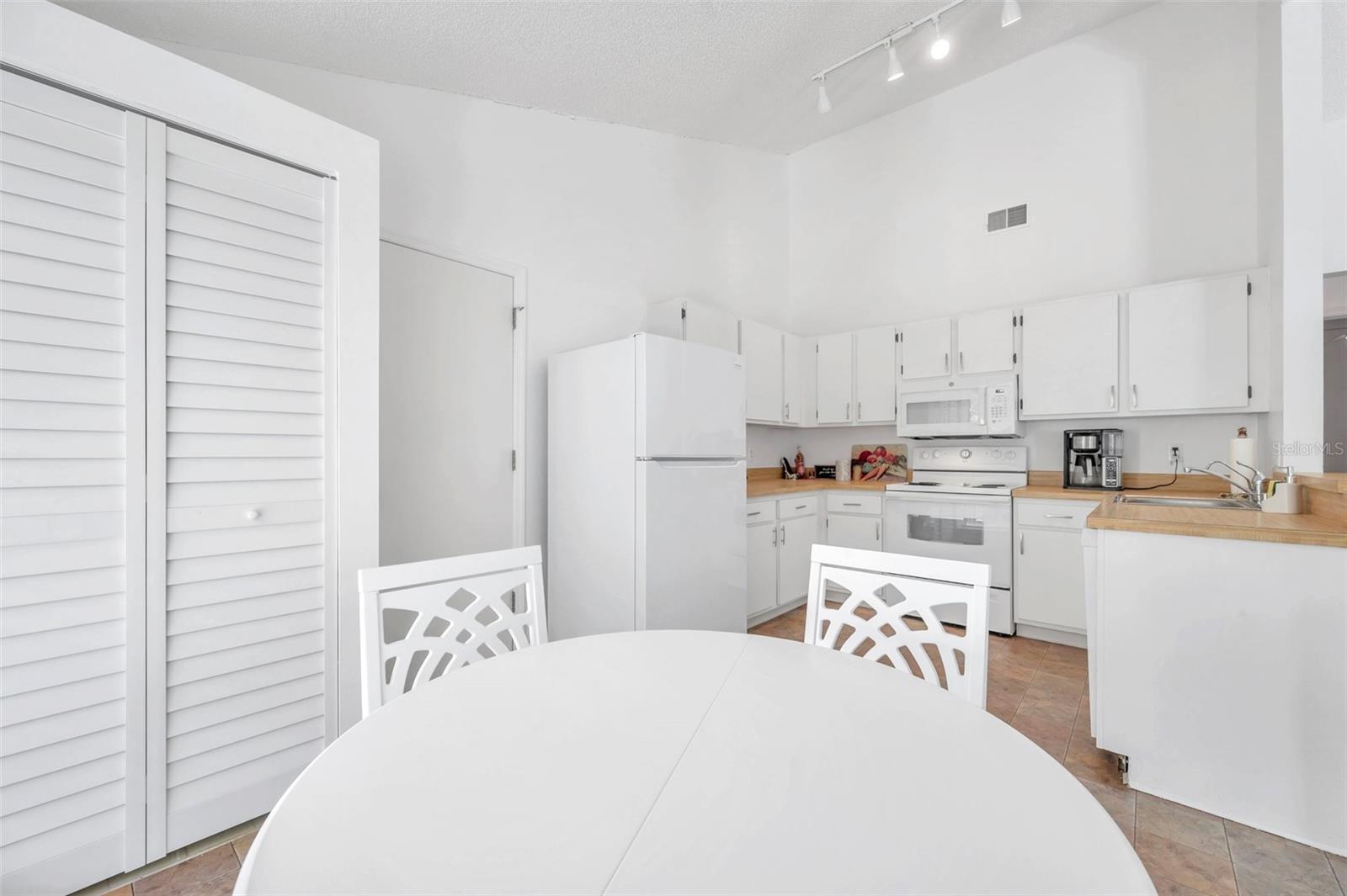 LAKE ST GEORGE UNIT VIII-A - Residential