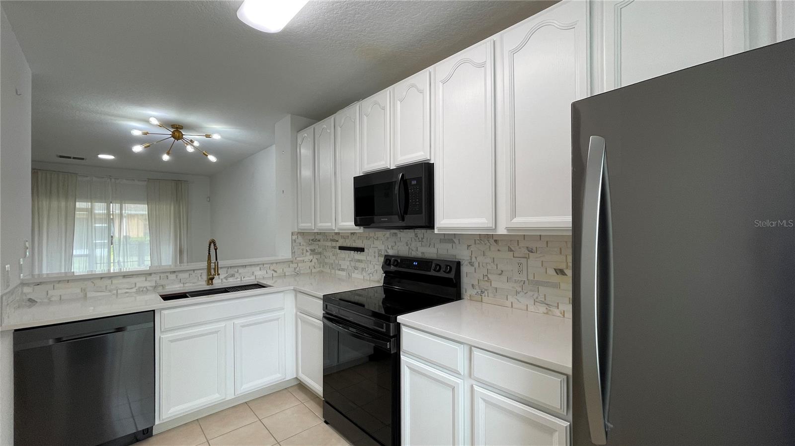 TOWNS LEGACY PARK - Residential Lease