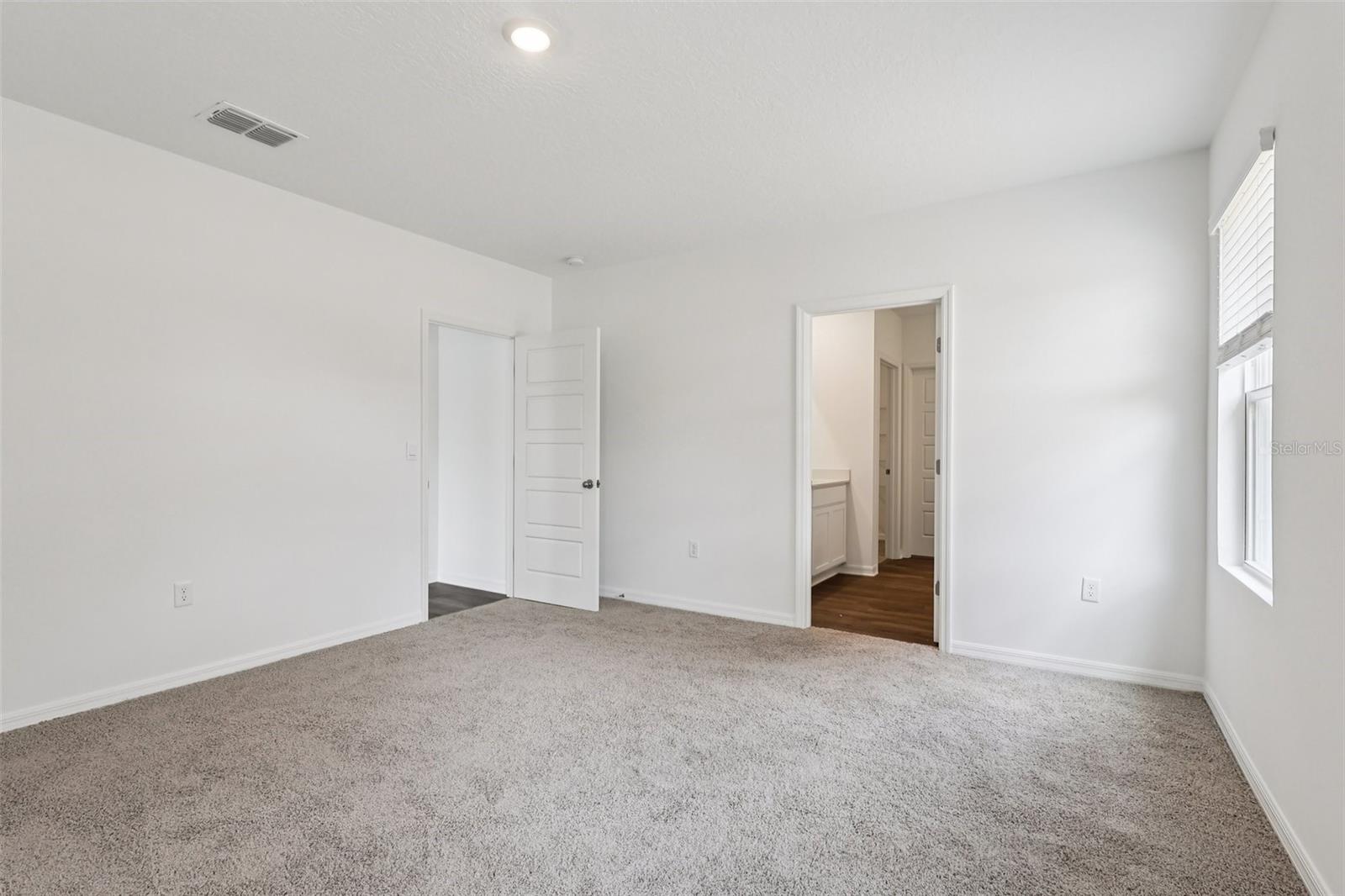 HAMILTON BLUFF - Residential