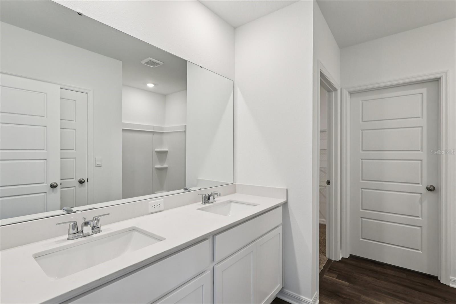 HAMILTON BLUFF - Residential