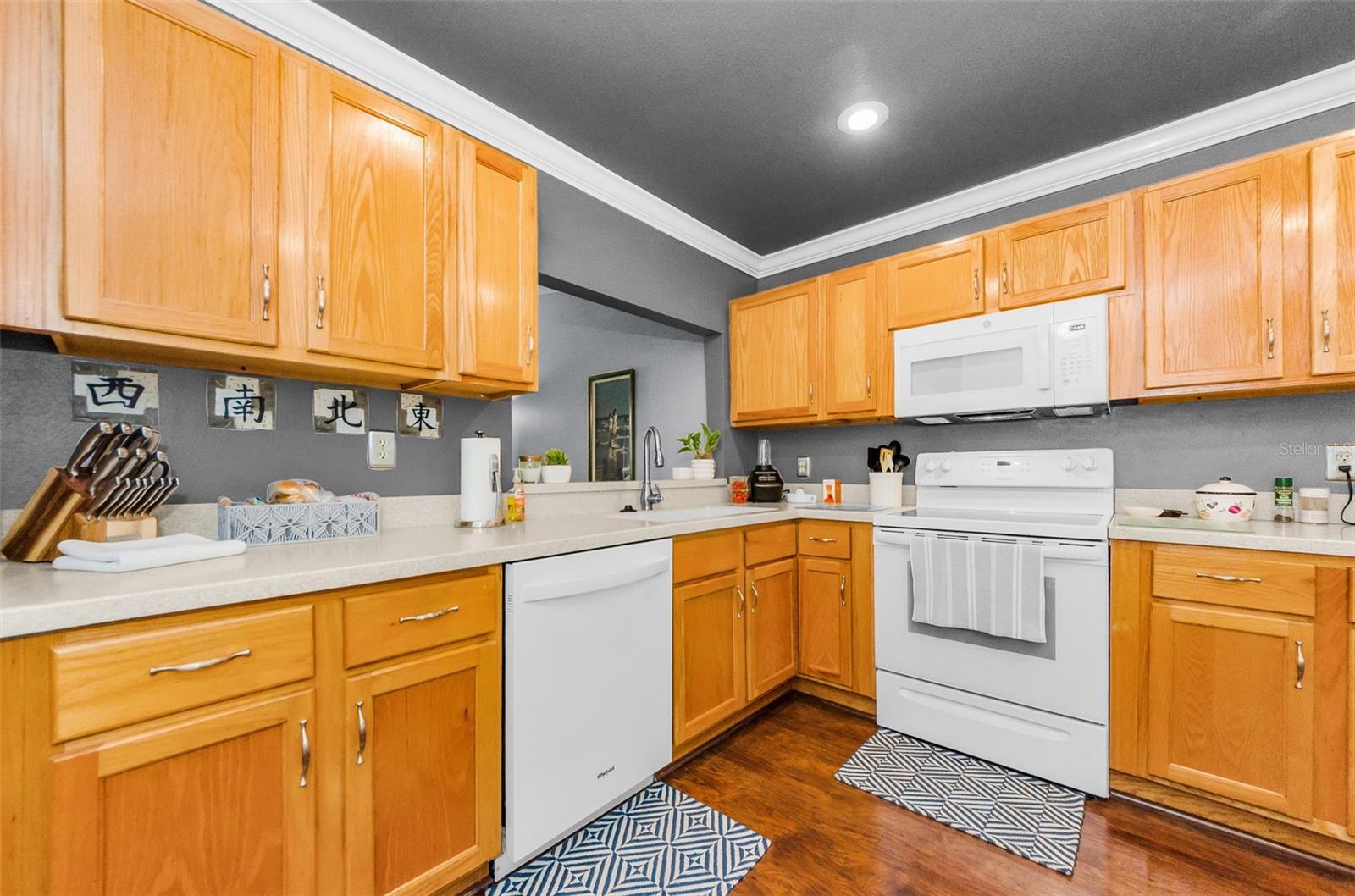 LAKE TIFFANY CONDO - Residential