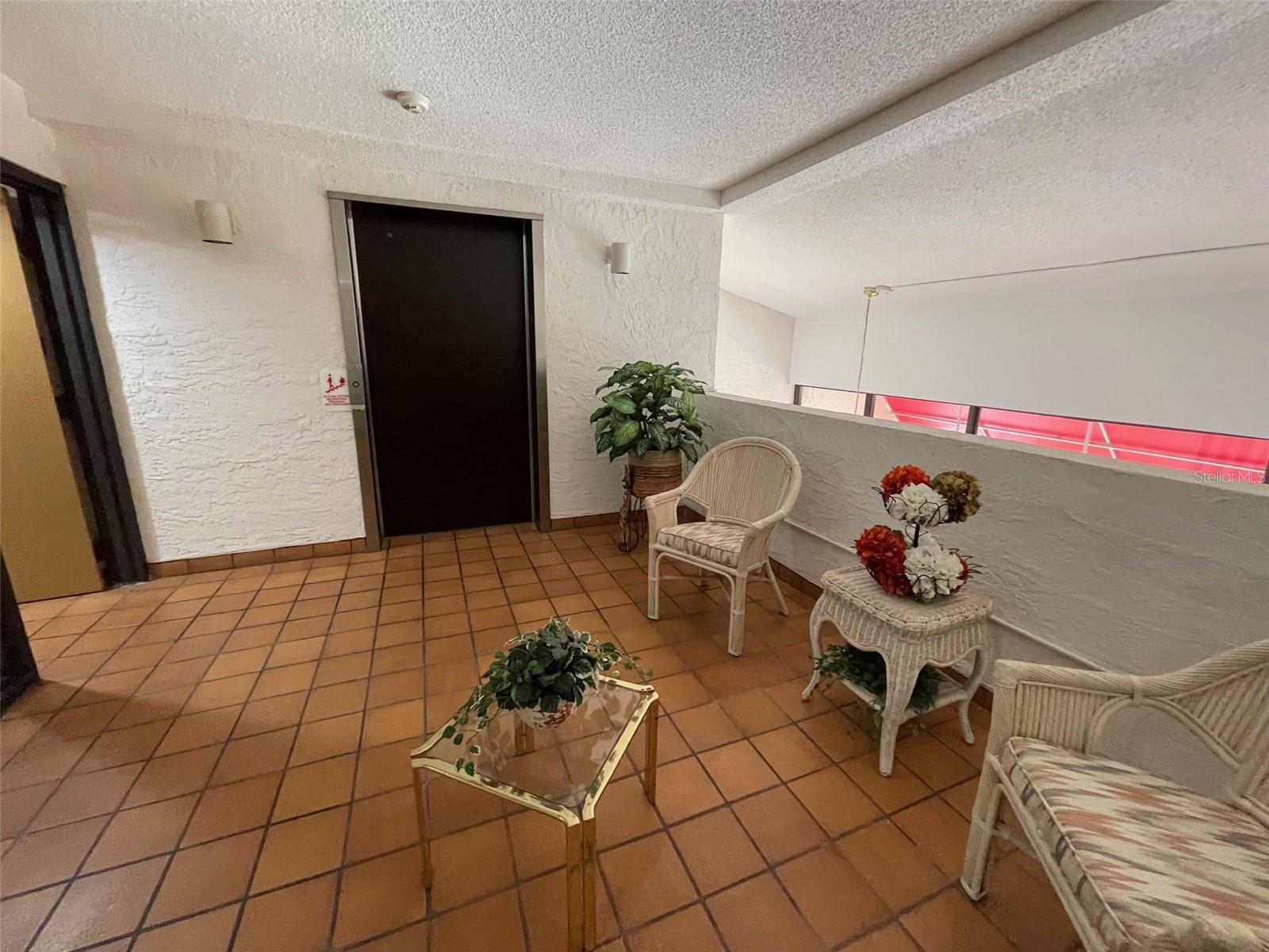 INVERNESS CONDO - Residential