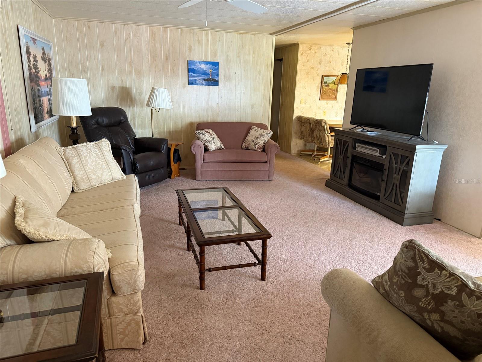 OAKWOOD ESTATES - Residential