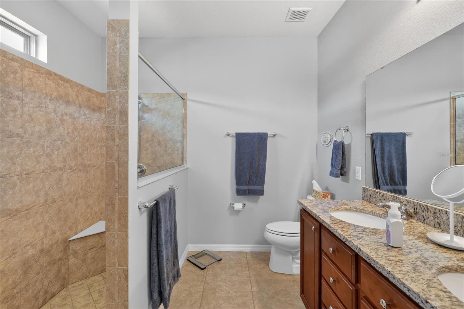 30112 KLADRUBY POINT