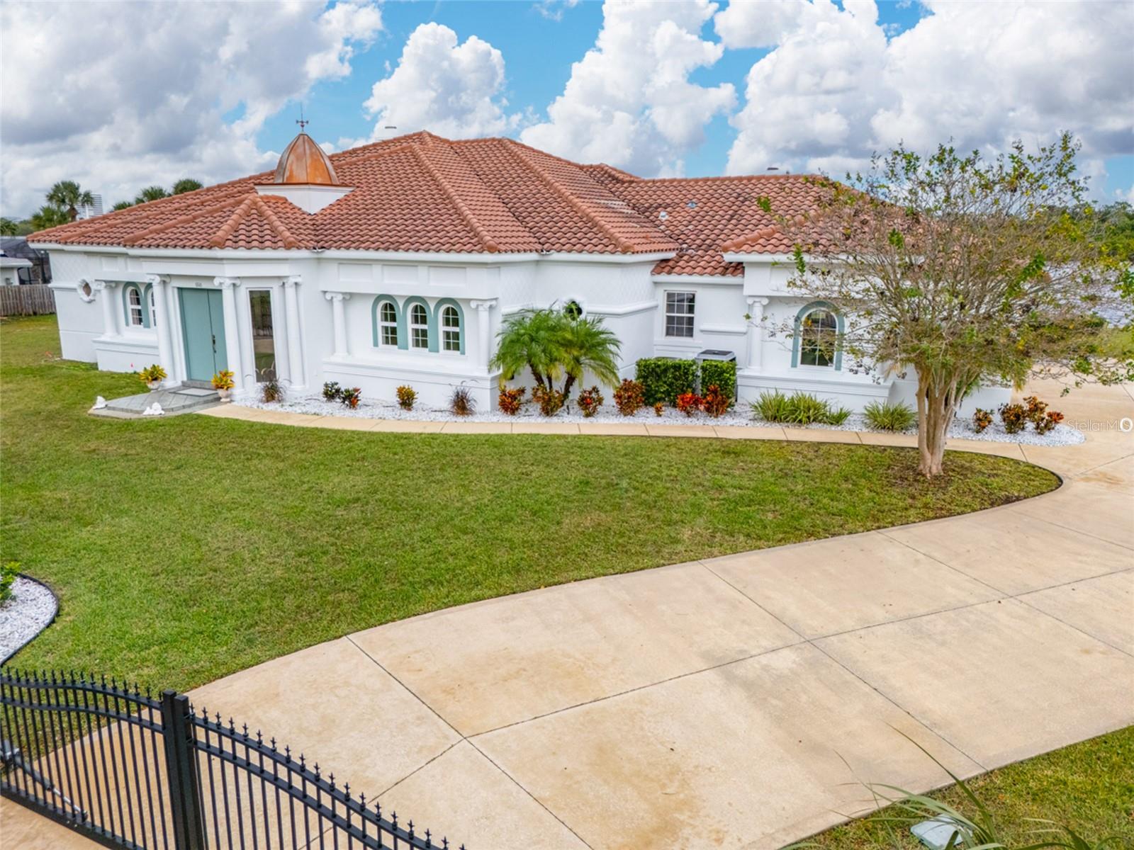 LAMBERT AVE SUB - Residential