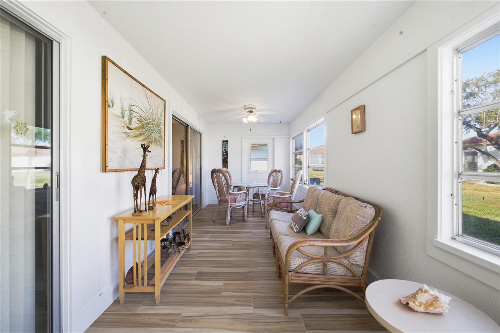 VISTA HERMOSA - Residential