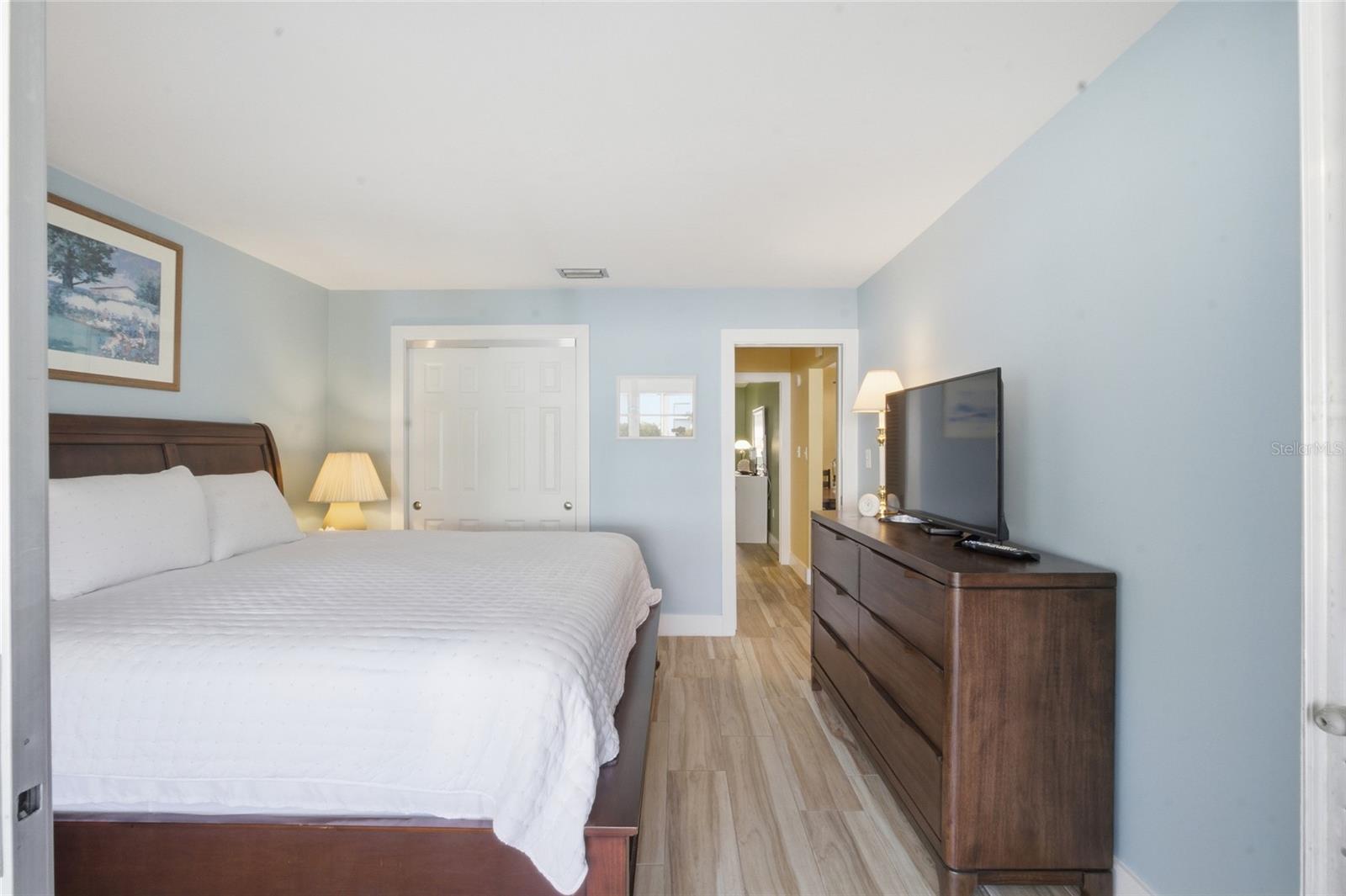 VISTA HERMOSA - Residential