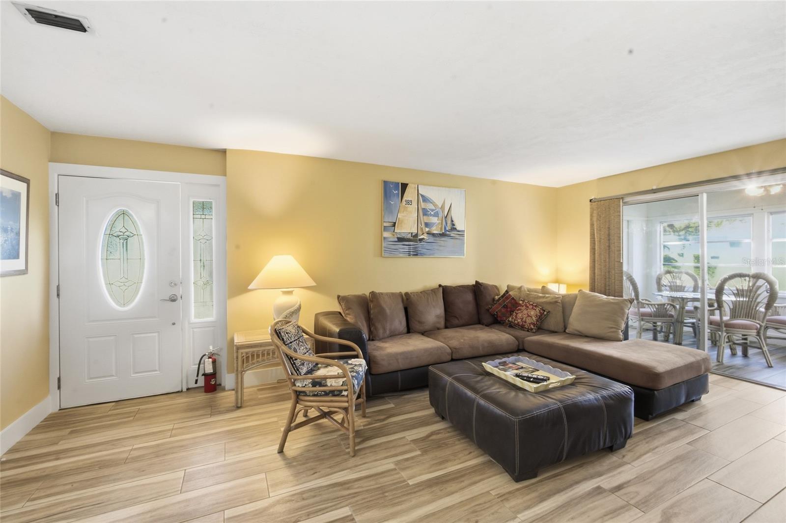 VISTA HERMOSA - Residential