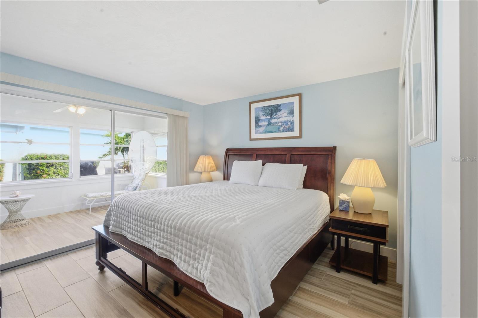 VISTA HERMOSA - Residential