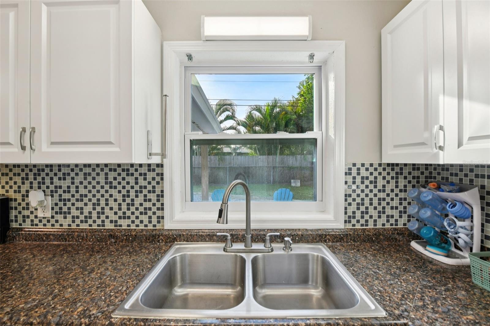 HAMPTON HOMES UNIT 4 - Residential