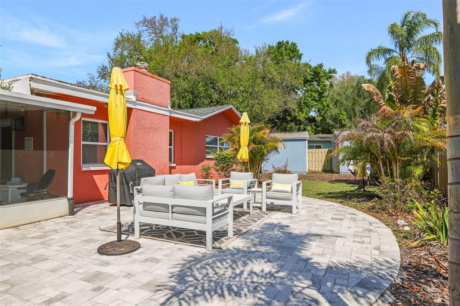 DUNEDIN ISLES COUNTRY CLUB - Residential