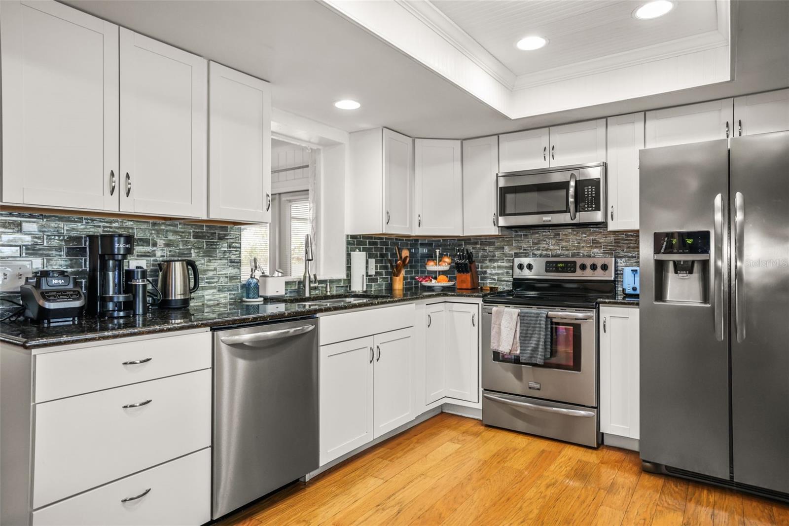 DUNEDIN ISLES COUNTRY CLUB - Residential