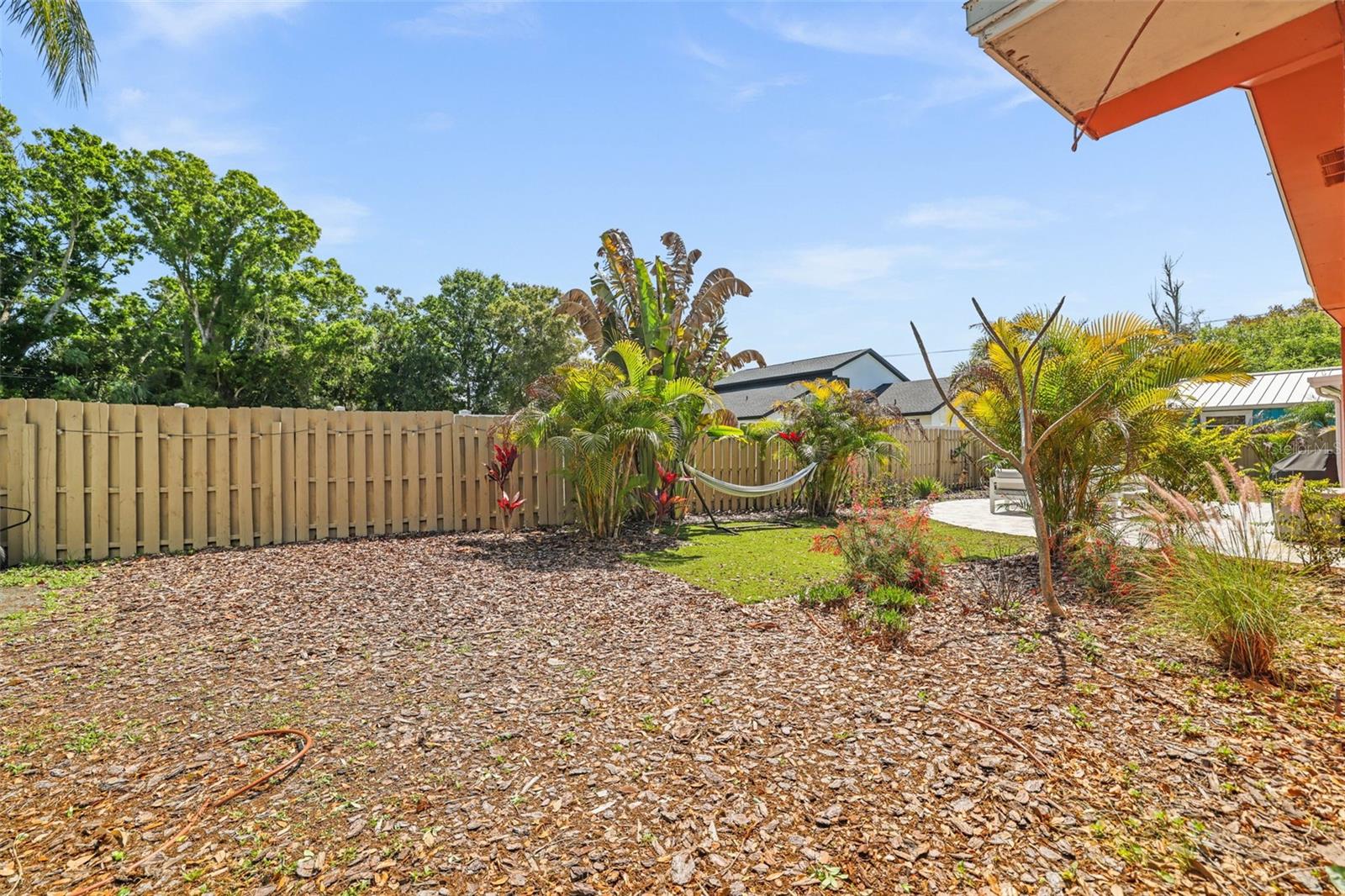 DUNEDIN ISLES COUNTRY CLUB - Residential