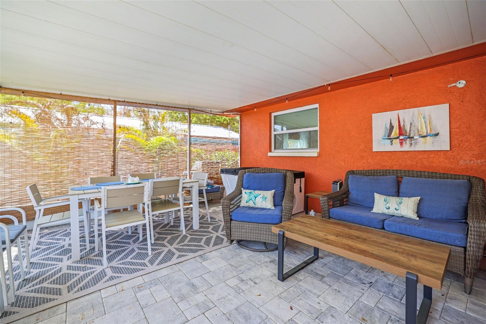 DUNEDIN ISLES COUNTRY CLUB - Residential