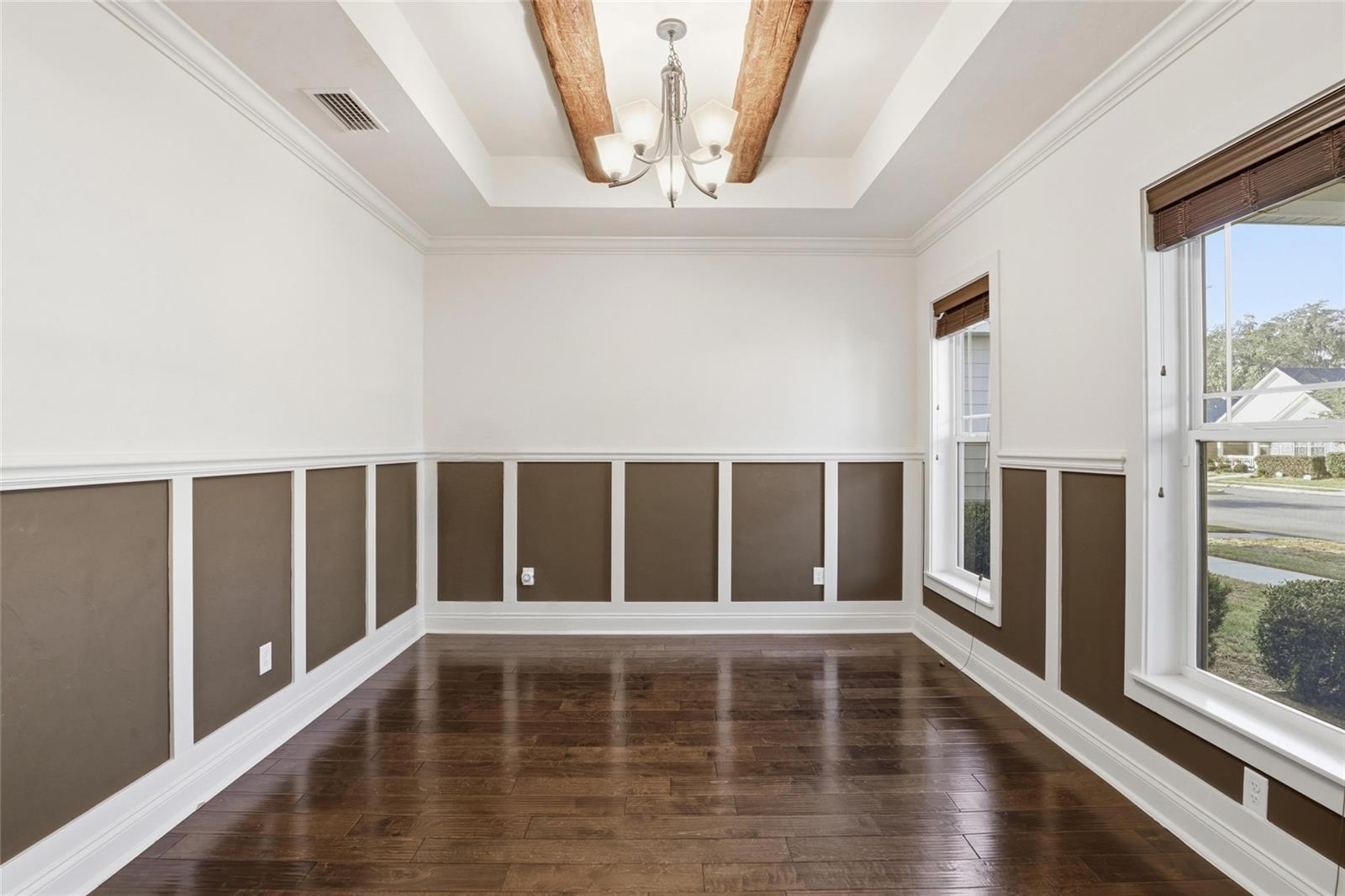 FLETCHER OAKS - Residential