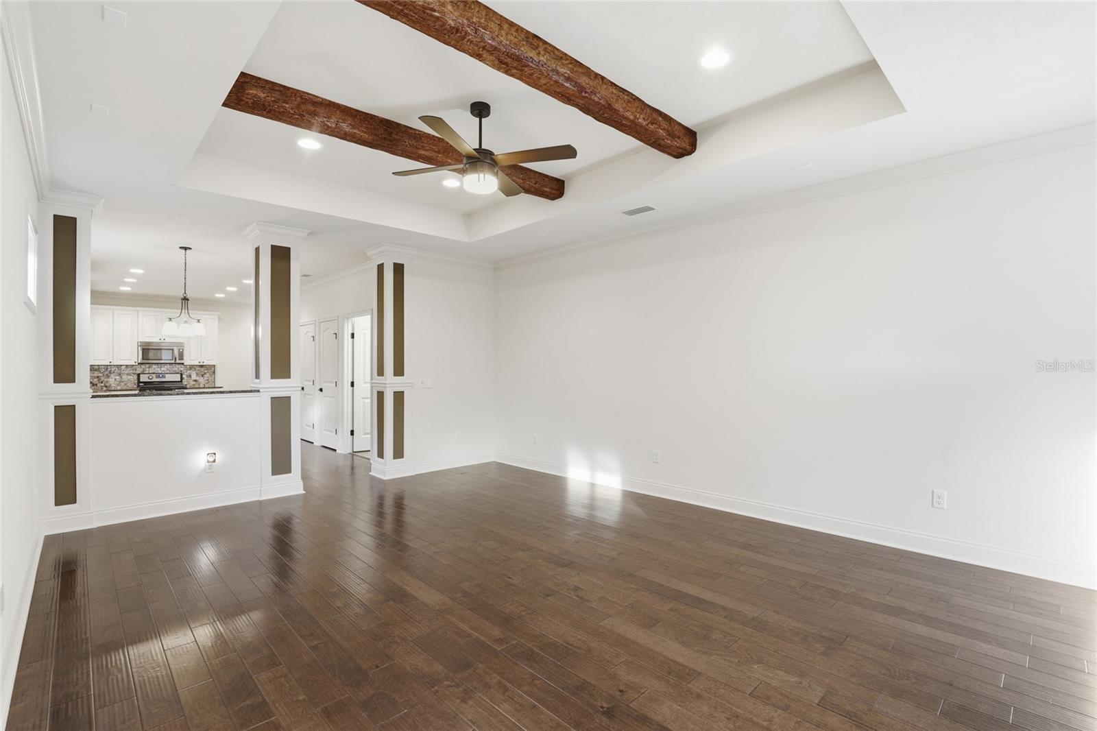 FLETCHER OAKS - Residential