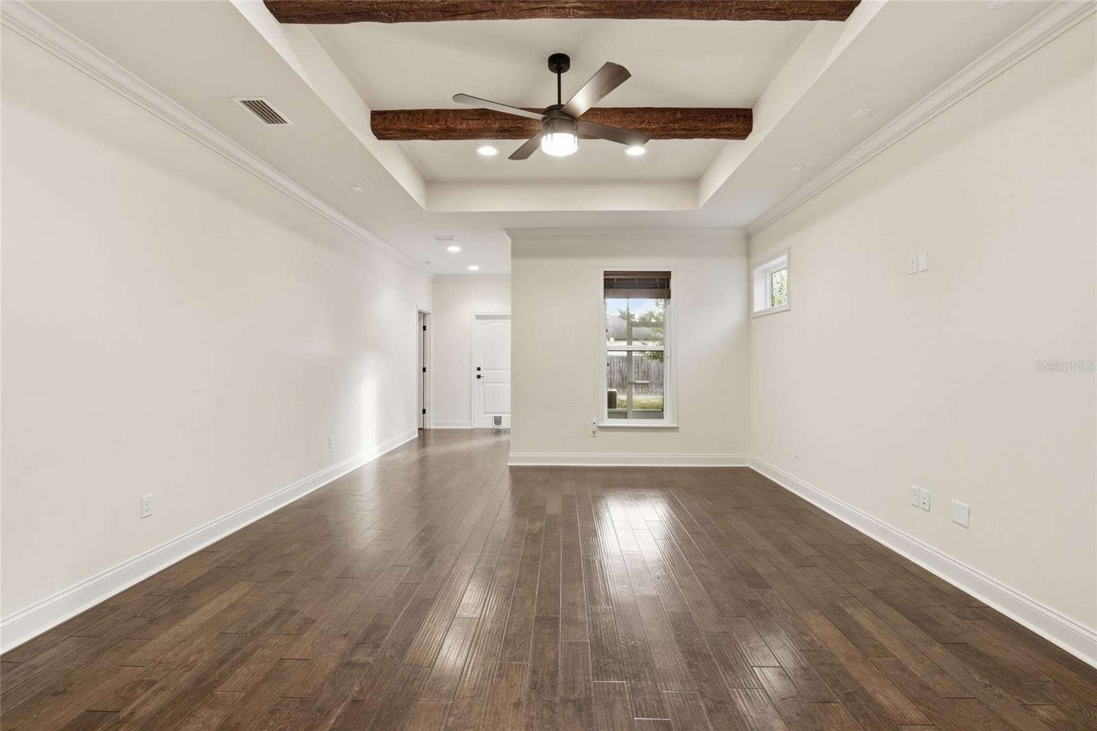 FLETCHER OAKS - Residential