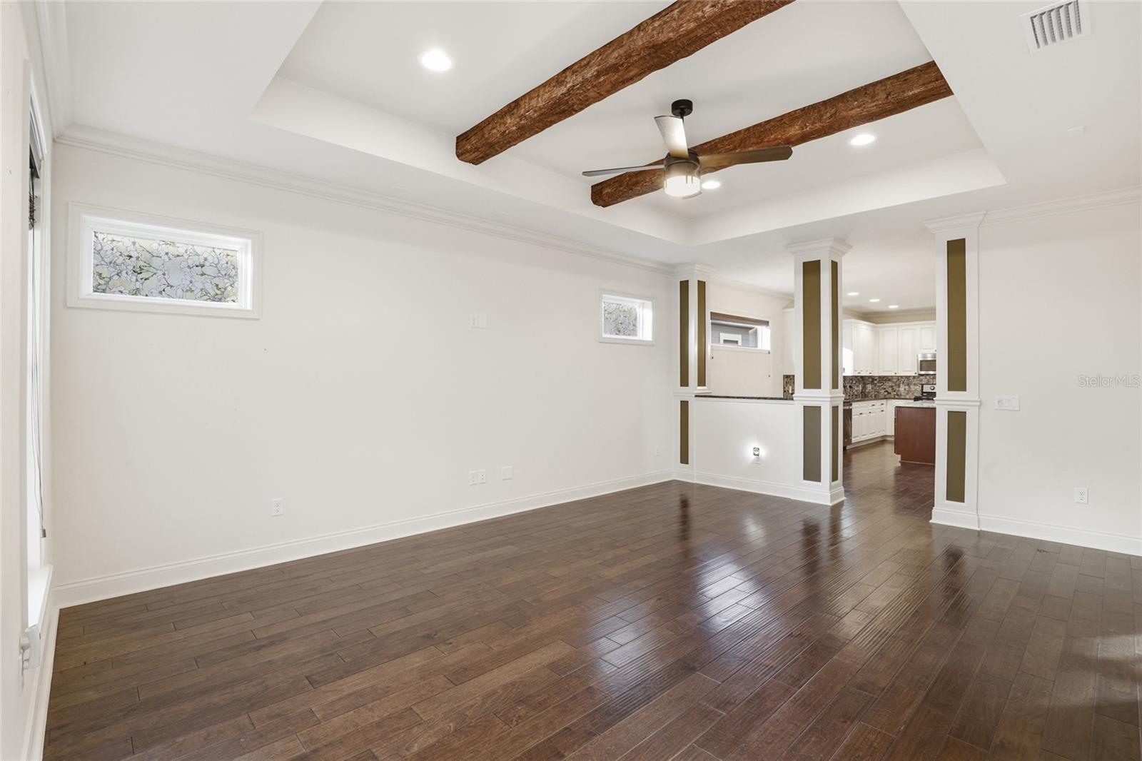 FLETCHER OAKS - Residential