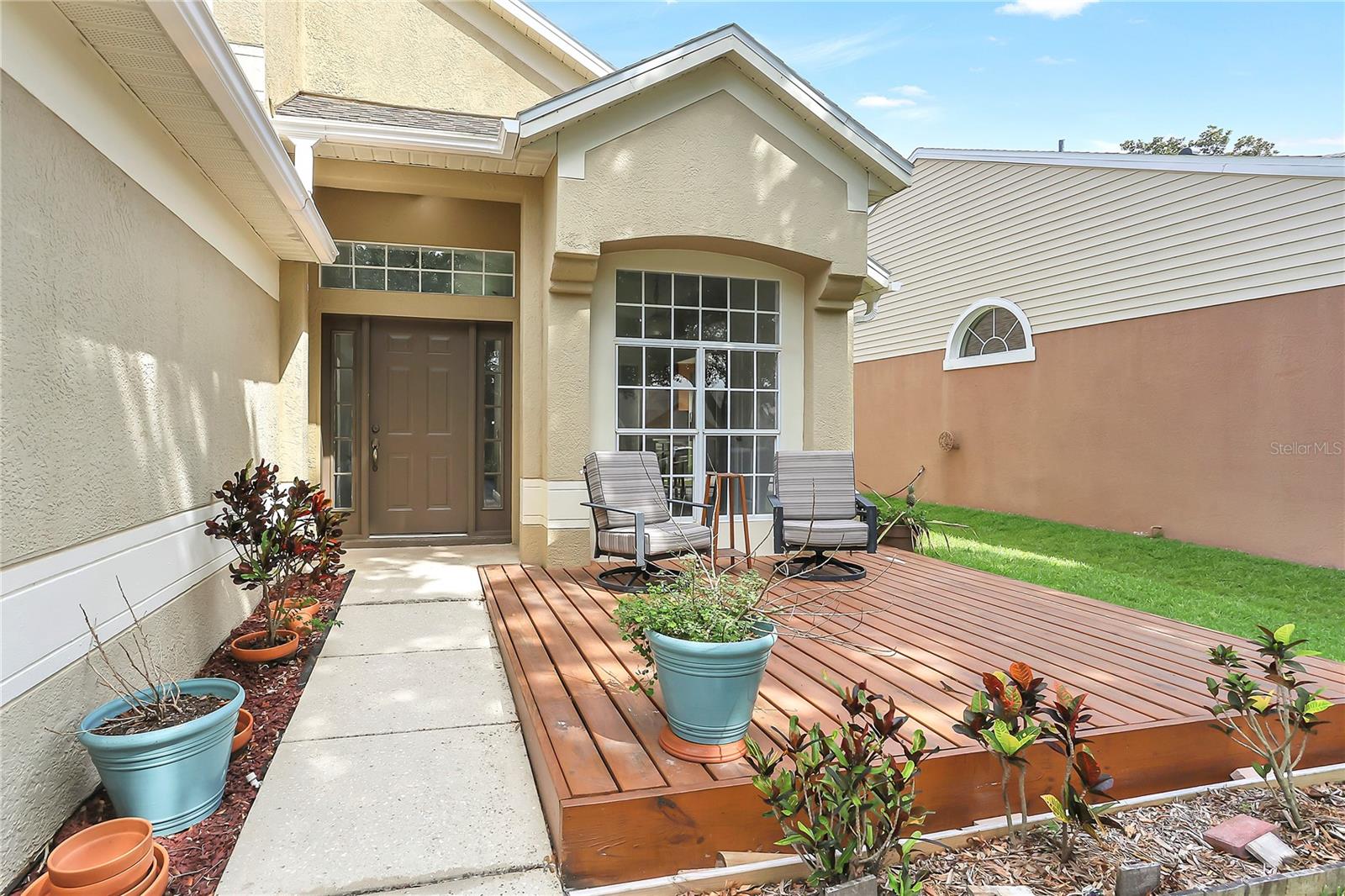 1932 WESTPOINTE CIRCLE