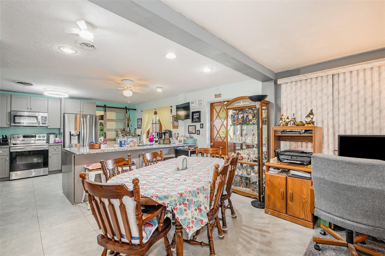 BELAIRE UNIT 03 - Residential