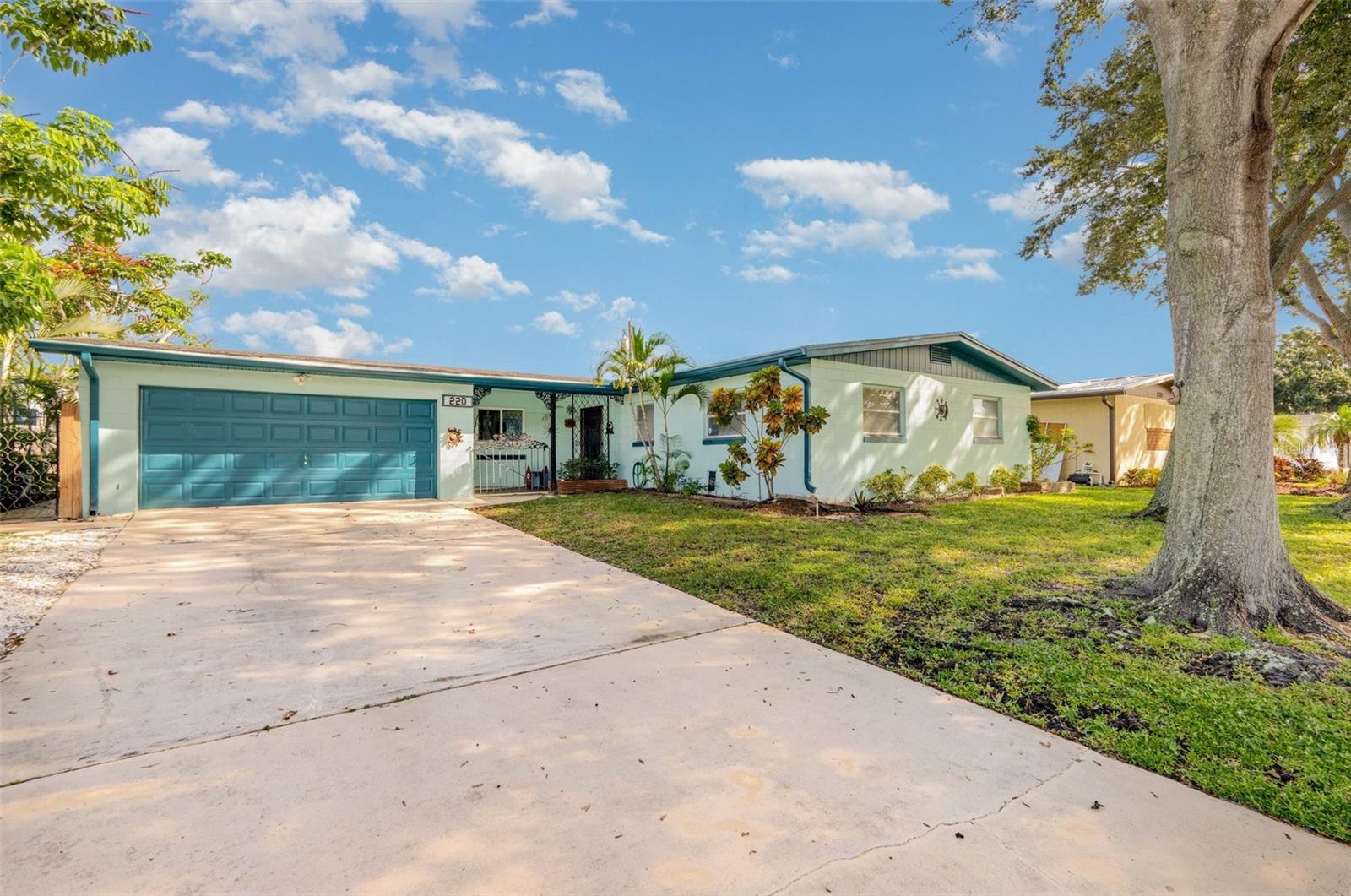 220 BEL AIRE DRIVE S