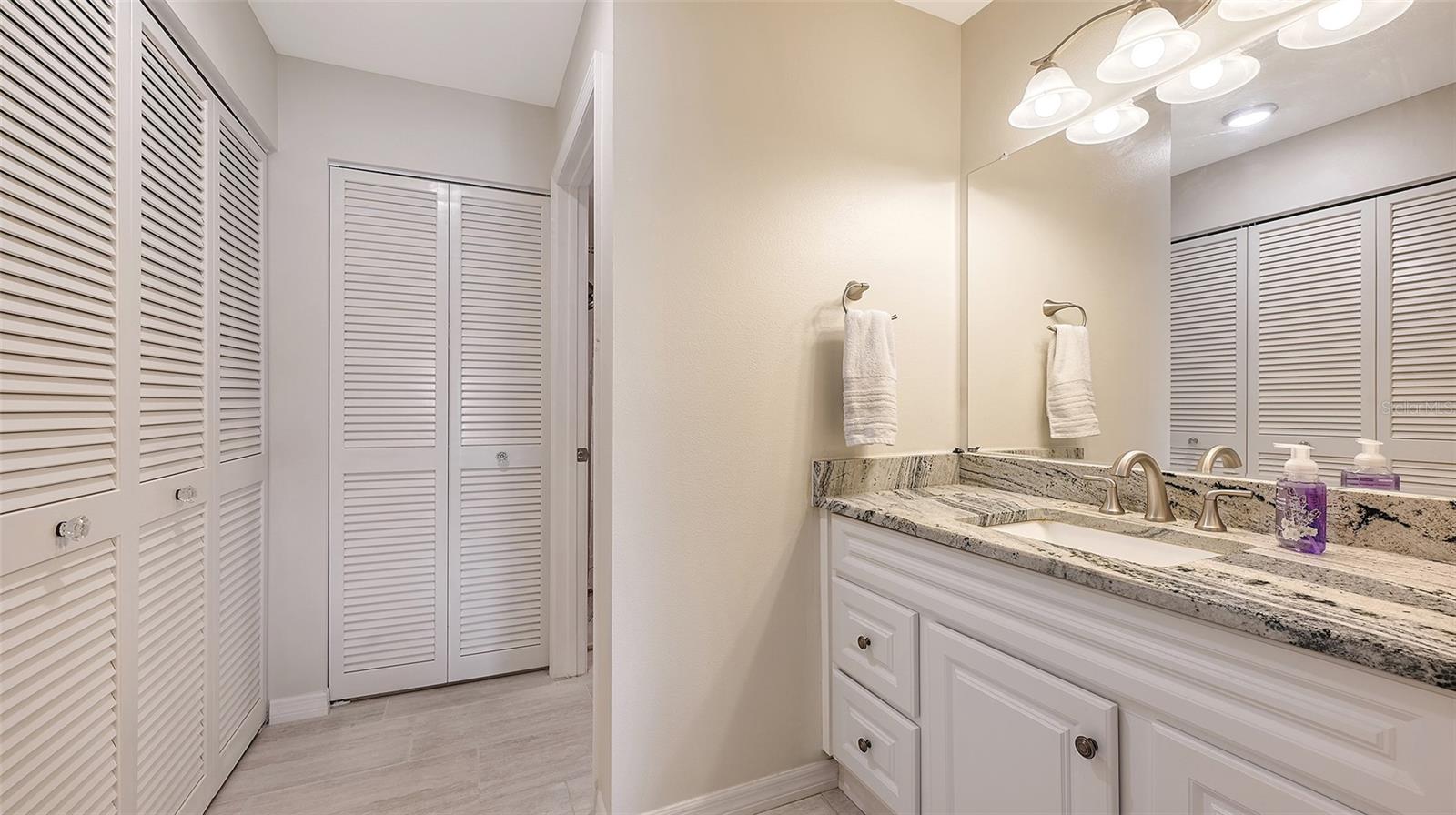 SPRING LAKES II - Residential