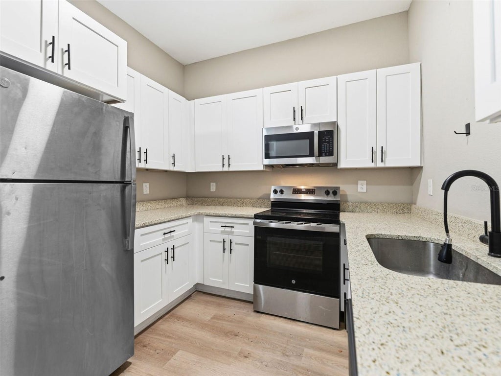 Photo of 1740 W Cherry Street, Tampa, FL 33607 (MLS # TB8557842)