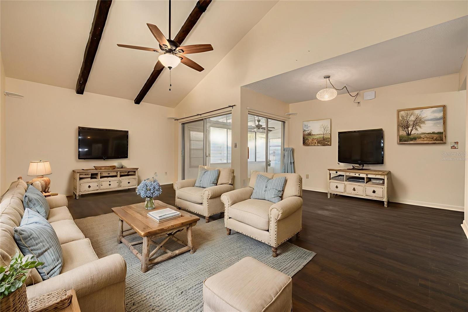 2562 FOREST RUN COURT 130B