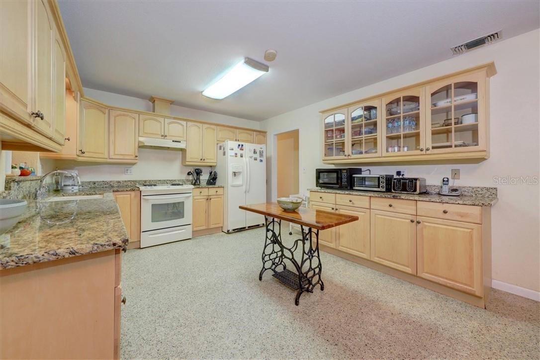 LEWIS ISLAND BAHAMA ISLES ADD - Residential