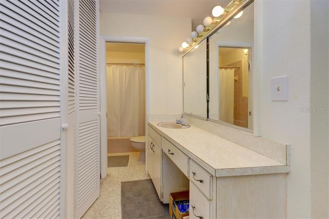 LEWIS ISLAND BAHAMA ISLES ADD - Residential