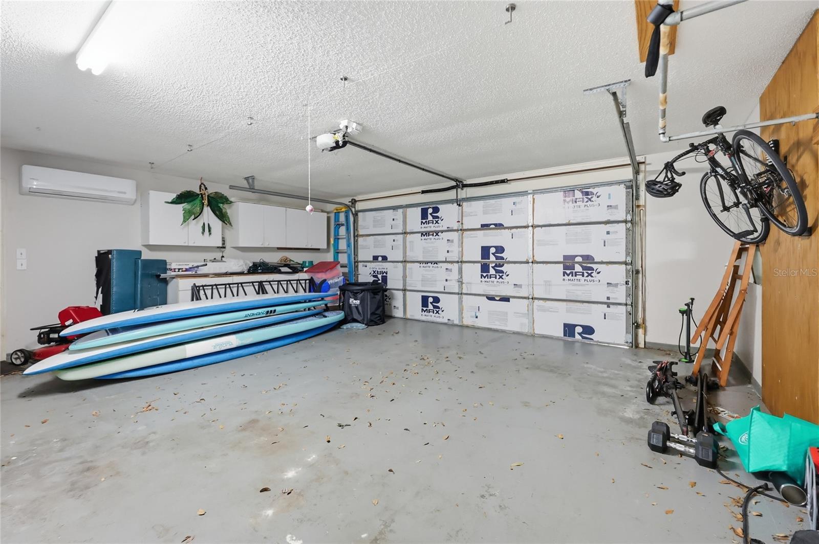 NORTHERN OAKS - Residential