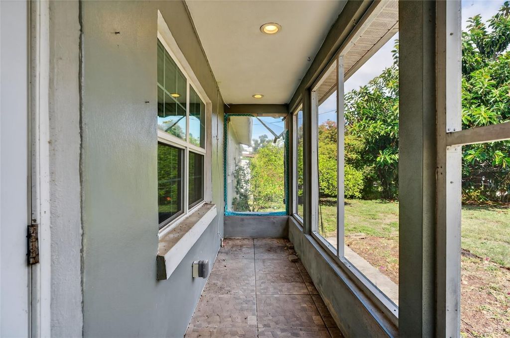 Photo of 540 W Columbia Street, Lake Alfred, FL 33850 (MLS # O6319757)