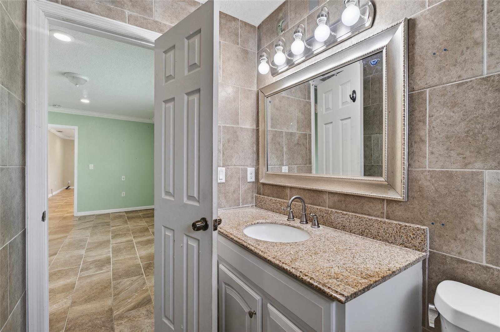 LANCASTER SHORES SUB - Residential